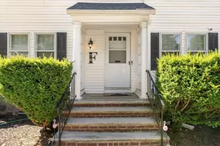 76 Clearwater Dr, Boston, MA 02126 - Photo 3
