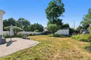 76 Clearwater Dr, Boston, MA 02126 - Photo 29