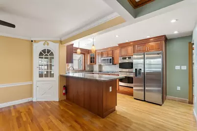 76 Clearwater Drive, Boston, MA 02126 - Photo 3