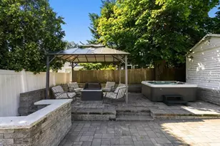 76 Clearwater Dr, Boston, MA 02126 - Photo 35