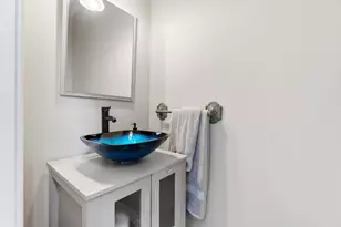 35 Tea Party Way, Malden, MA 02148 - Photo 17