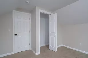 27 Bostwick Ln, Chicopee, MA 01020 - Photo 29