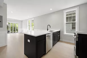 1004-2 Broadway, Somerville, MA 02144 - Photo 3