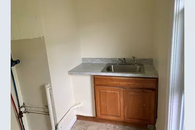 4 S Ward St, Worcester, MA 01610 - Photo 7
