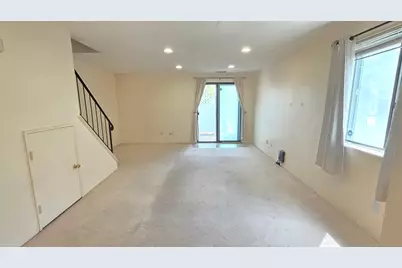 36 Village Hill Ln #36, Natick, MA 01760 - Photo 7
