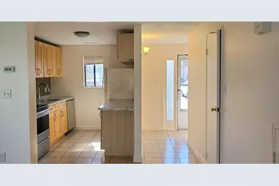 36 Village Hill Ln #36, Natick, MA 01760 - Photo 3