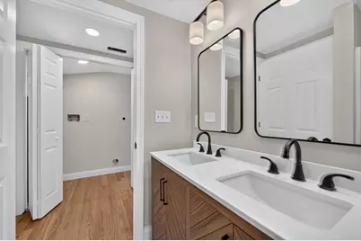 69 Orient St, Worcester, MA 01604 - Photo 9