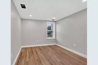 69 Orient St, Worcester, MA 01604 - Photo 13