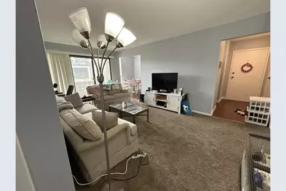 30 Shrewsbury Green #J, Shrewsbury, MA 01545 - Photo 3