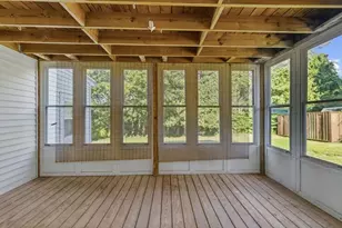 66 Middle Rd, Acushnet, MA 02743 - Photo 21