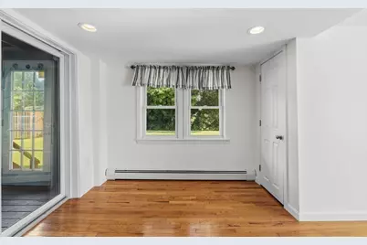 66 Middle Rd, Acushnet, MA 02743 - Photo 11