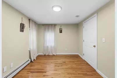 66 Middle Rd, Acushnet, MA 02743 - Photo 15