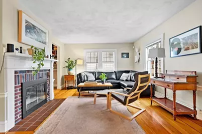51 Fairlawn St #51, Malden, MA 02148 - Photo 3
