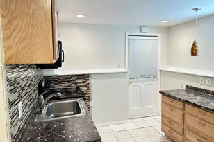 33 Curry Cir, Swampscott, MA 01907 - Photo 15