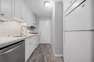 303 Pawtucket Blvd, Lowell, MA 01854 - Photo 11