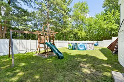 9 Perron Way, Lowell, MA 01854 - Photo 33