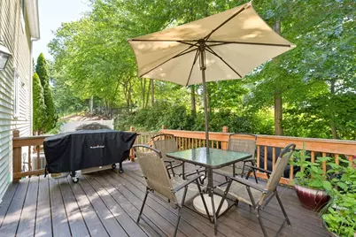9 Perron Way, Lowell, MA 01854 - Photo 31