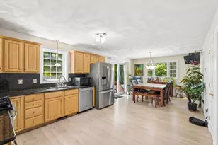 9 Perron Way, Lowell, MA 01854 - Photo 11