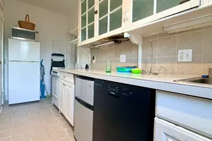 10 Dana St, Cambridge, MA 02138 - Photo 3