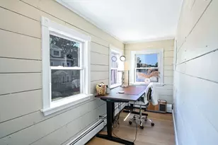 321 Arnold St, New Bedford, MA 02740 - Photo 9