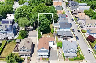 321 Arnold St, New Bedford, MA 02740 - Photo 3