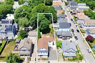 321 Arnold St, New Bedford, MA 02740 - Photo 3