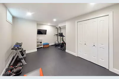 30 Horseshoe Ln, Canton, MA 02021 - Photo 33