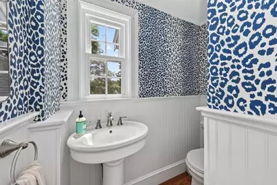 11 Ship St, Hingham, MA 02043 - Photo 17