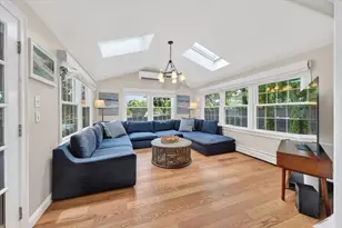 11 Ship St, Hingham, MA 02043 - Photo 9
