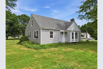 35 Anawan St, Rehoboth, MA 02769 - Photo 3