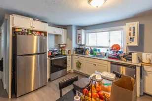 36 Oak St, Plymouth, MA 02360 - Photo 7
