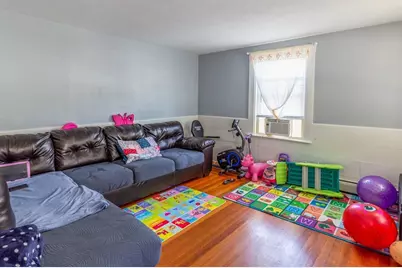 36 Oak St, Plymouth, MA 02360 - Photo 7