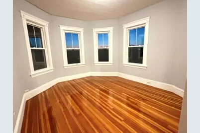 36 Mount Ida Rd #3, Boston, MA 02122 - Photo 3