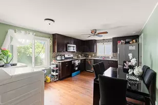 106 Barnes Ave, Boston, MA 02128 - Photo 15