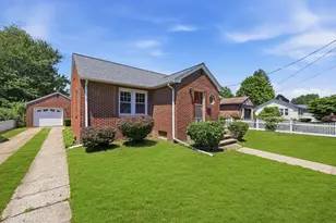 52 Felix St, Chicopee, MA 01020 - Photo 1