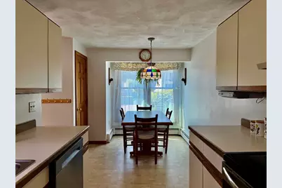 25 Bay State Rd #B, North Andover, MA 01845 - Photo 5
