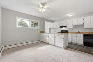 116 Applewood Dr, Chicopee, MA 01022 - Photo 15