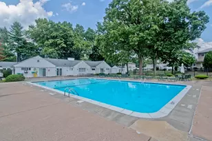 116 Applewood Dr, Chicopee, MA 01022 - Photo 29