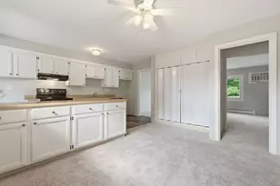 116 Applewood Dr, Chicopee, MA 01022 - Photo 13