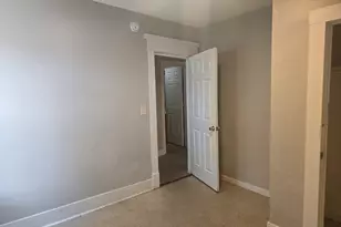 529 Union St, Springfield, MA 01109 - Photo 9