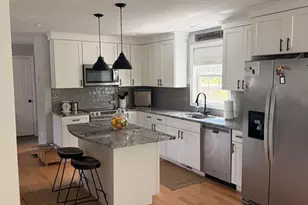 33 Ledgewood Cir, Attleboro, MA 02703 - Photo 3