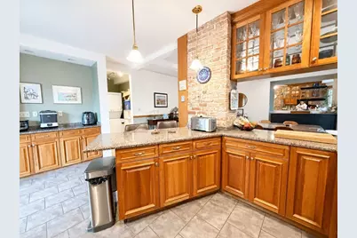 727 East 3rd St #1, Boston, MA 02127 - Photo 5