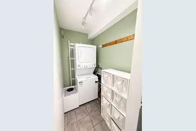 727 East 3rd St #1, Boston, MA 02127 - Photo 21