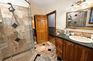 727 E 3rd St, Boston, MA 02127 - Photo 19