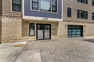 160 W Broadway, Boston, MA 02127 - Photo 13
