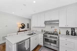 160 W Broadway, Boston, MA 02127 - Photo 11