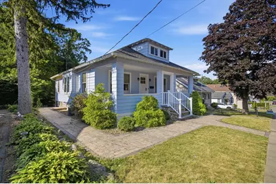 61 Harrison Ave, Braintree, MA 02184 - Photo 1