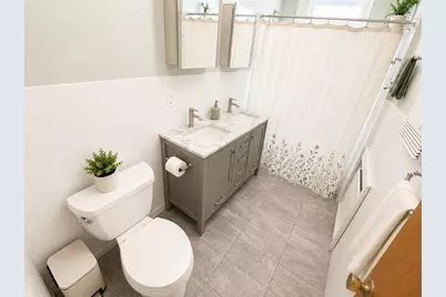 32 Claflin Rd #2, Brookline, MA 02446 - Photo 21
