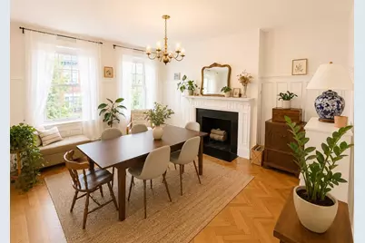 32 Claflin Rd #2, Brookline, MA 02446 - Photo 5