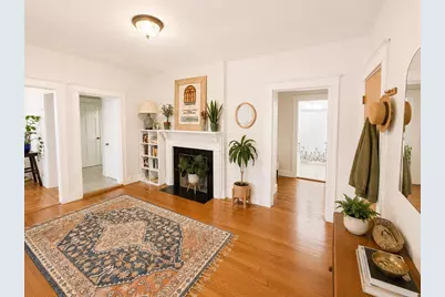 32 Claflin Rd #2, Brookline, MA 02446 - Photo 7